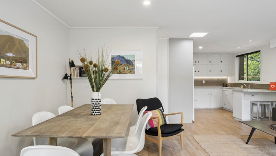 Alchemy Cottage - Arrowtown Holiday Home