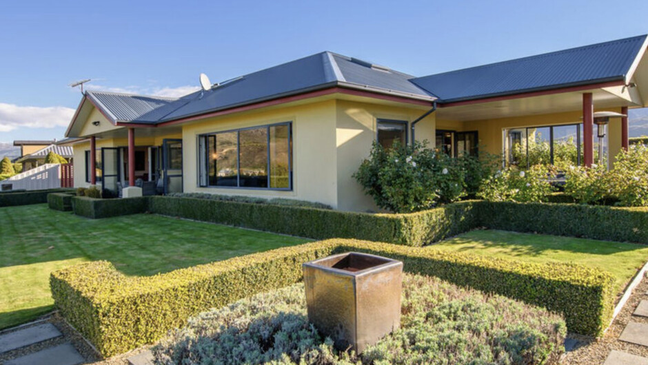 Kawarau Bay View - Cromwell Holiday Home