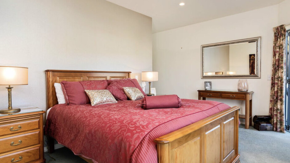 Kawarau Bay View - Cromwell Holiday Home