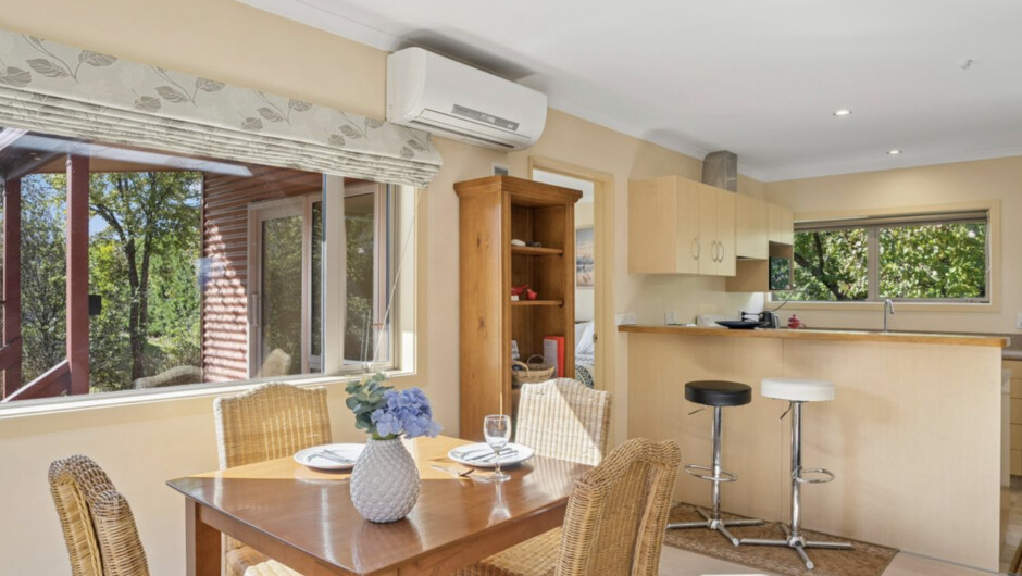 Korimako Ridge - Lake Hāwea Holiday Home