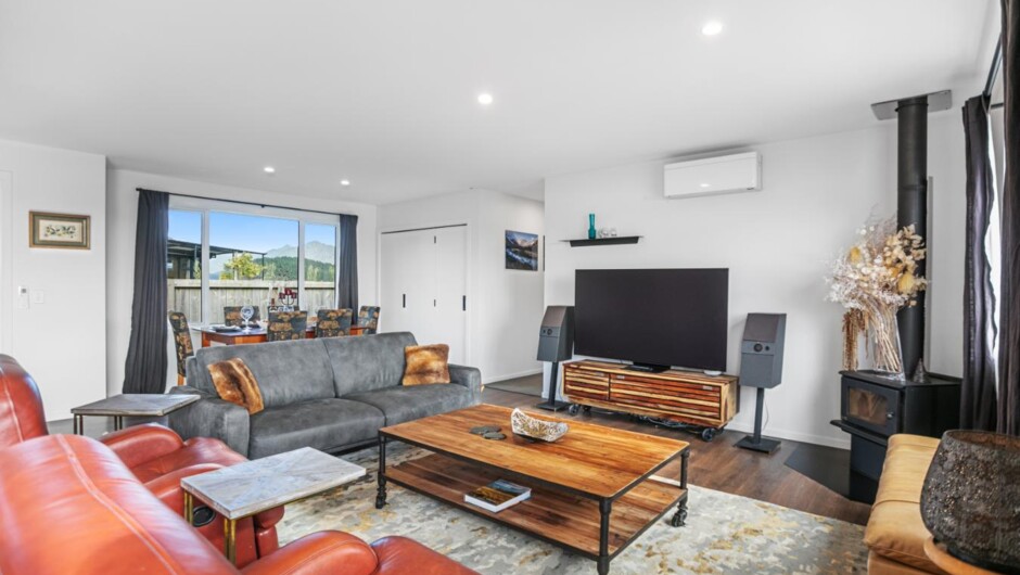 Hilltop Haven - Whangamatā