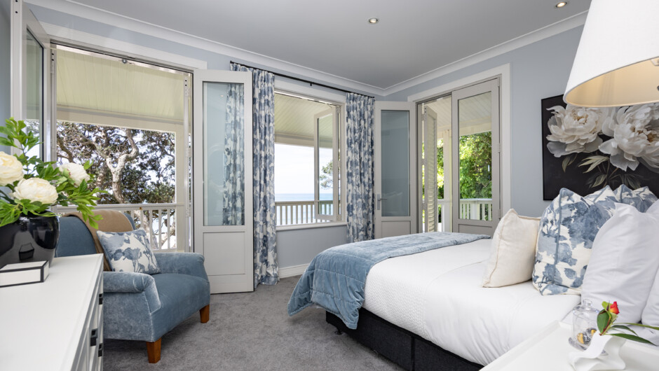 Silk Tides Master Guest Room with private ensuite.