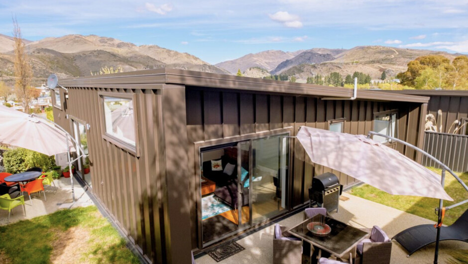 Kawerau River Retreat - Cromwell Holiday Home