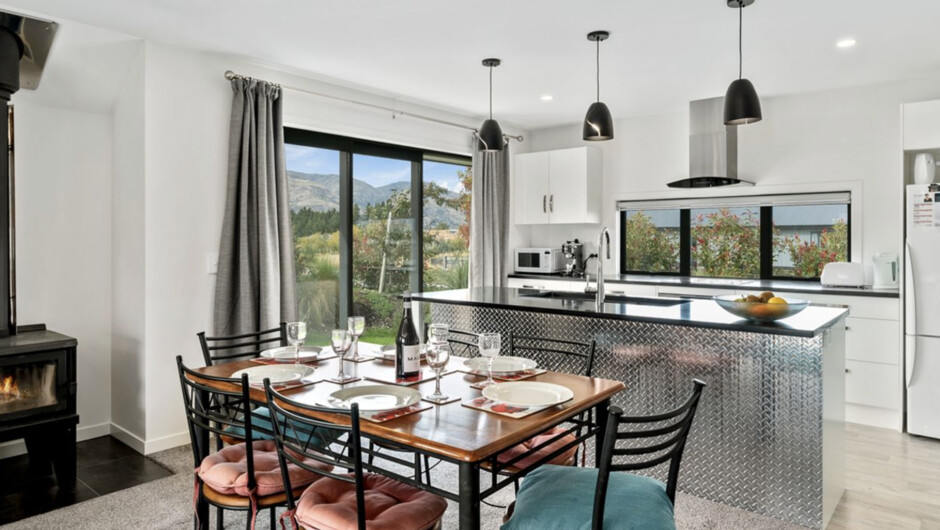 Alpha'N'est - Cromwell Holiday Home