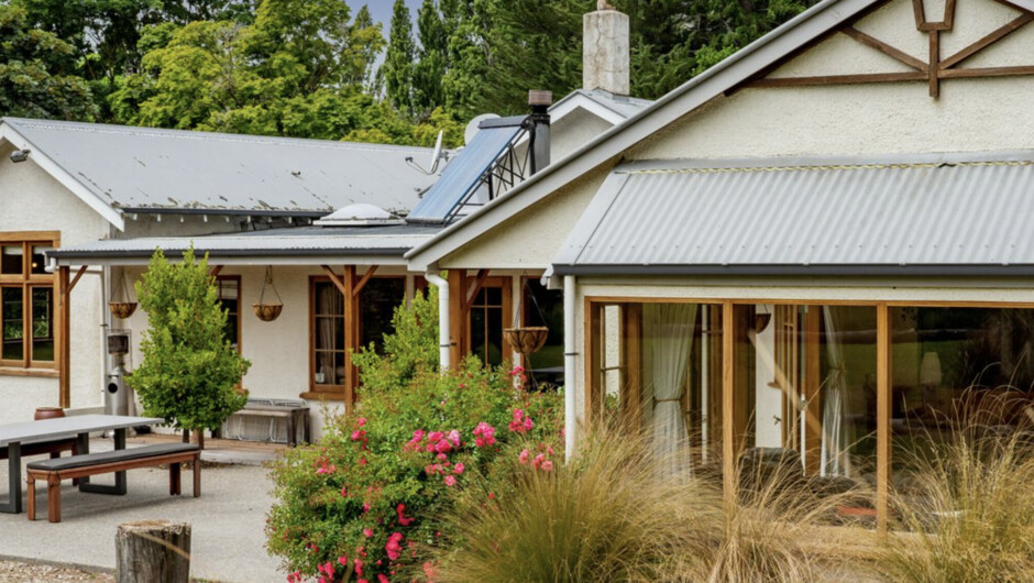 Glendhu Station Homestead - Glendhu Bay Home