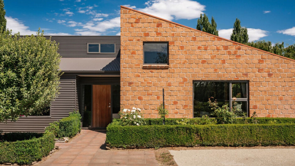 Edgewater Escape - Cromwell Holiday Home