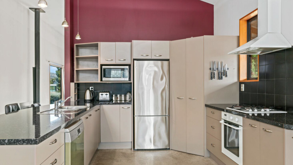 Edgewater Escape - Cromwell Holiday Home