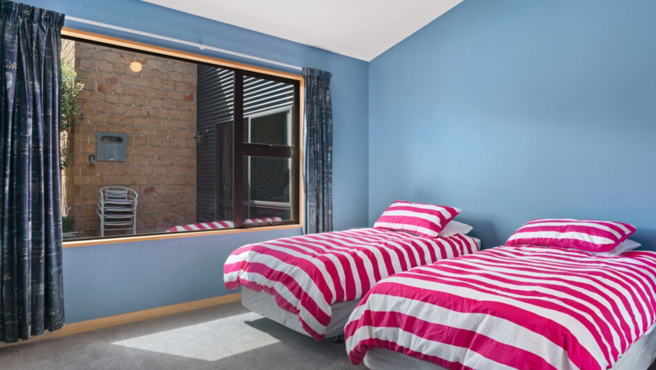 Edgewater Escape - Cromwell Holiday Home