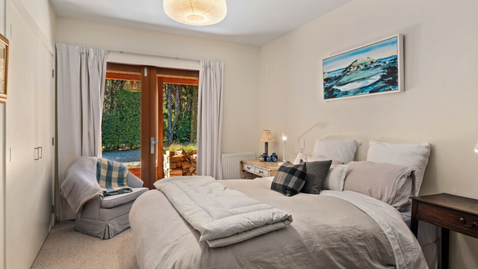 Hāwea Lakehouse - Lake Hāwea Holiday Home