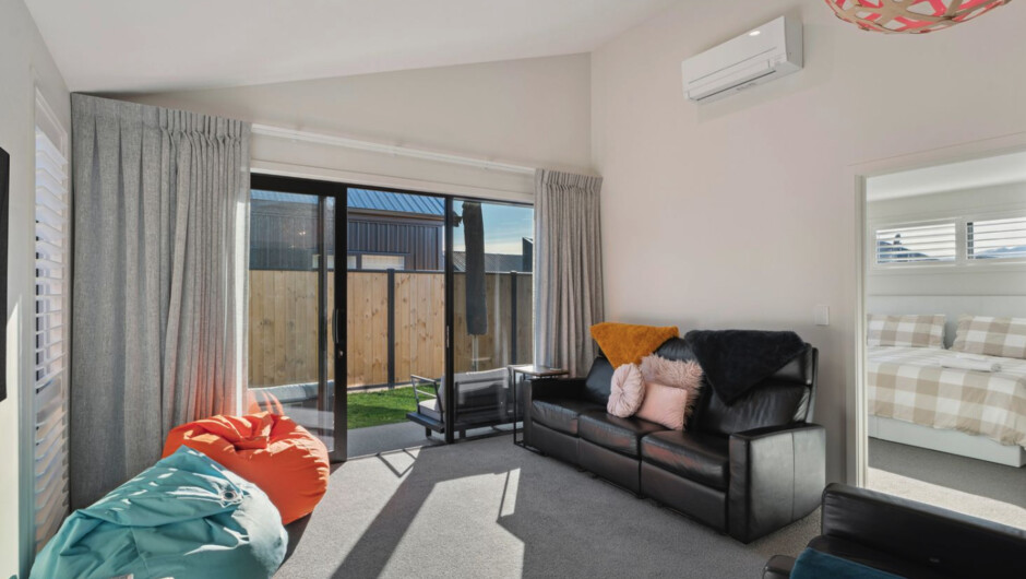 Break on Bragato - Cromwell Holiday Home