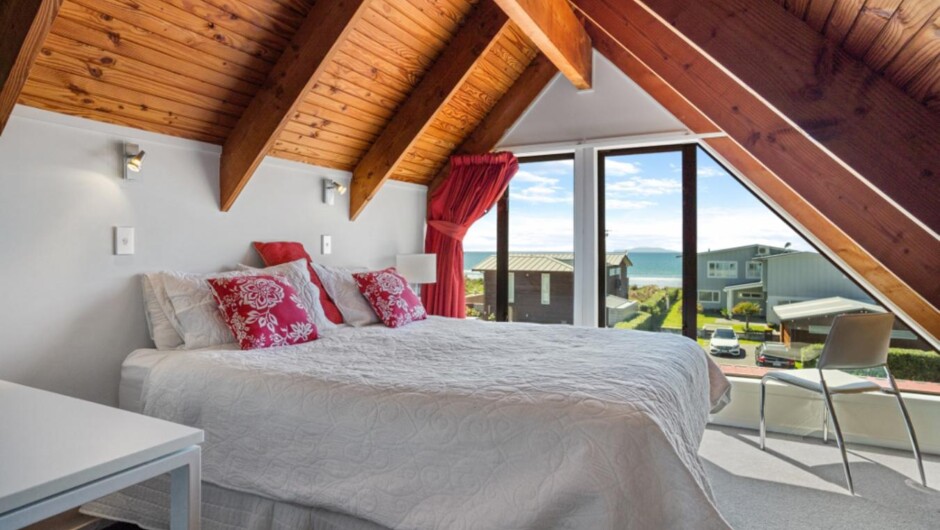 Tangaroa Beachside Bliss