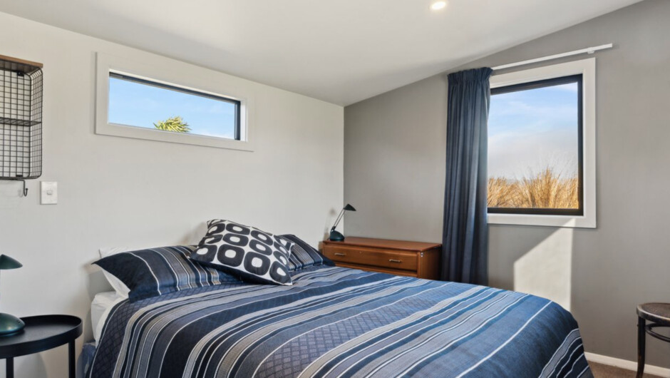 Olive Cottage - Cromwell Holiday Home