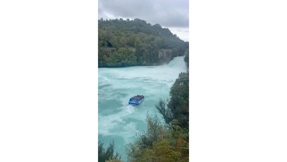 Mad 360 Spins at Huka Falls Jet New Zealand