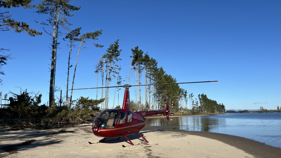 Remote beach landing - Tauranga