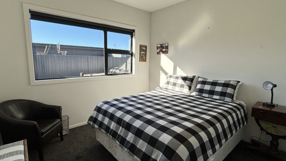 Pedal and Play - Cromwell Holiday Home