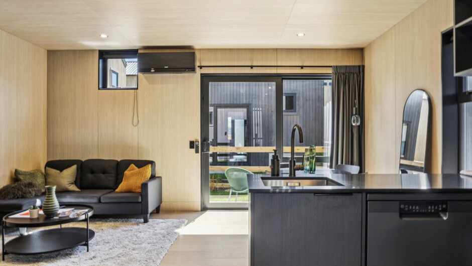 Pinnacle Peaks - Queenstown Holiday Home