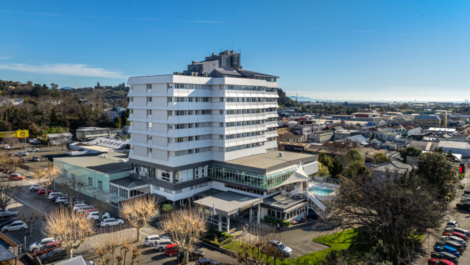 Rutherford Hotel Nelson outside view day