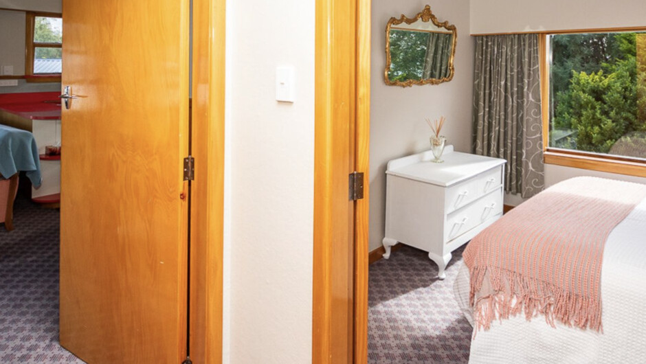 Grand View - Te Anau Holiday Home