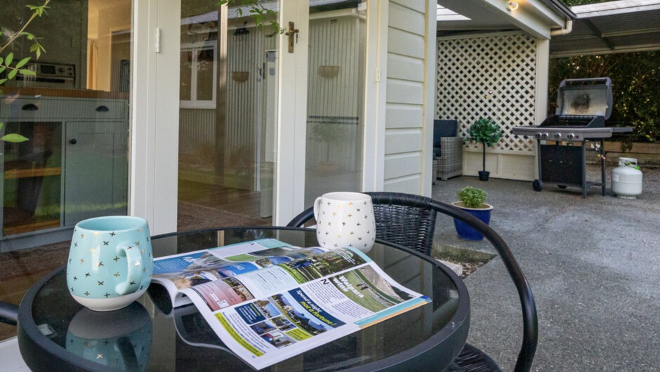 Hop, Skip and Jump to the Lake - Te Anau House