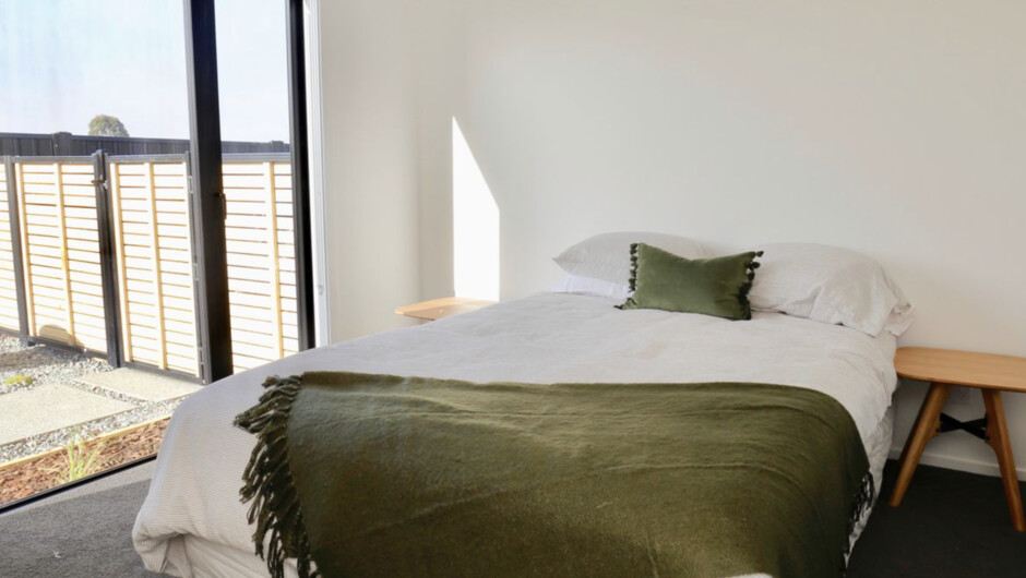 Lake House - Te Anau Holiday Home