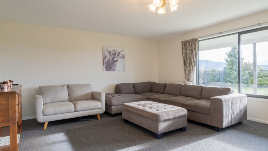 Acheron Homestead - Te Anau Holiday Home