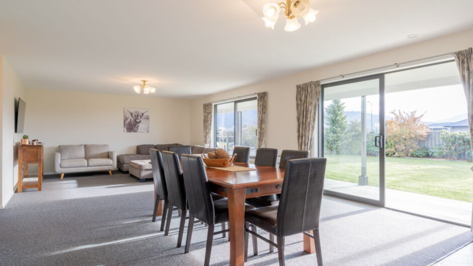 Acheron Homestead - Te Anau Holiday Home