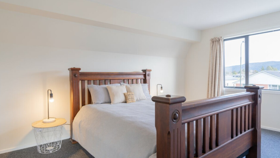 Acheron Homestead - Te Anau Holiday Home