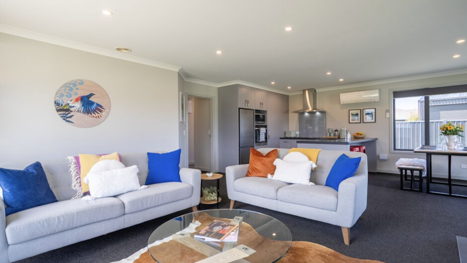 Mountainview Escape - Te Anau Holiday House