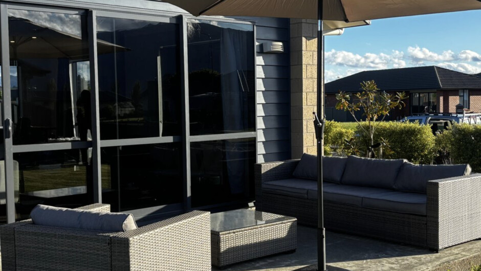 Mountainview Escape - Te Anau Holiday House