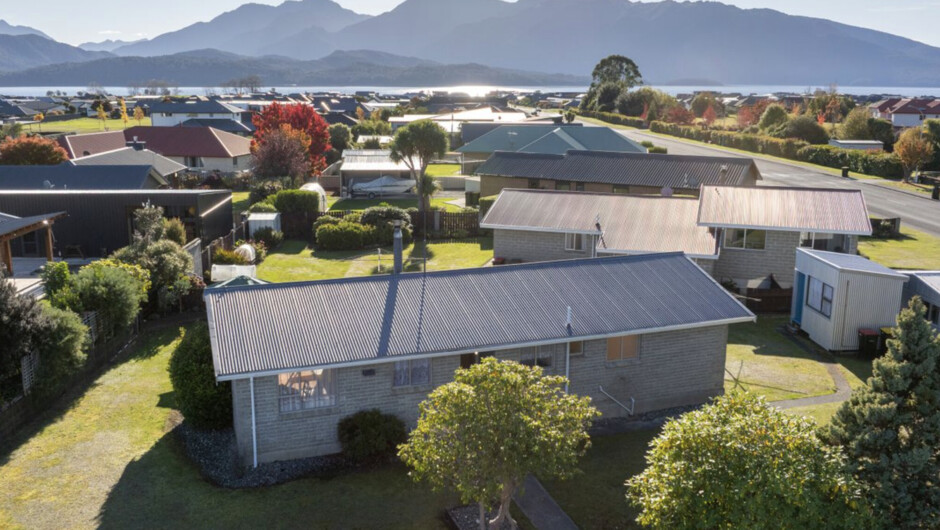 Cosy Crib - Te Anau Holiday Home