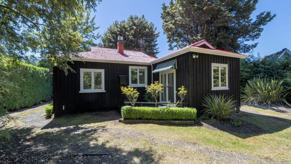 Fiordland Hideaway - Te Anau Holiday Home