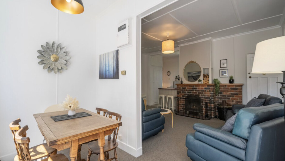 Fiordland Hideaway - Te Anau Holiday Home