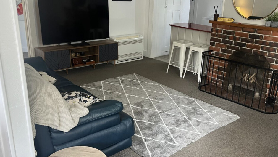 Fiordland Hideaway - Te Anau Holiday Home