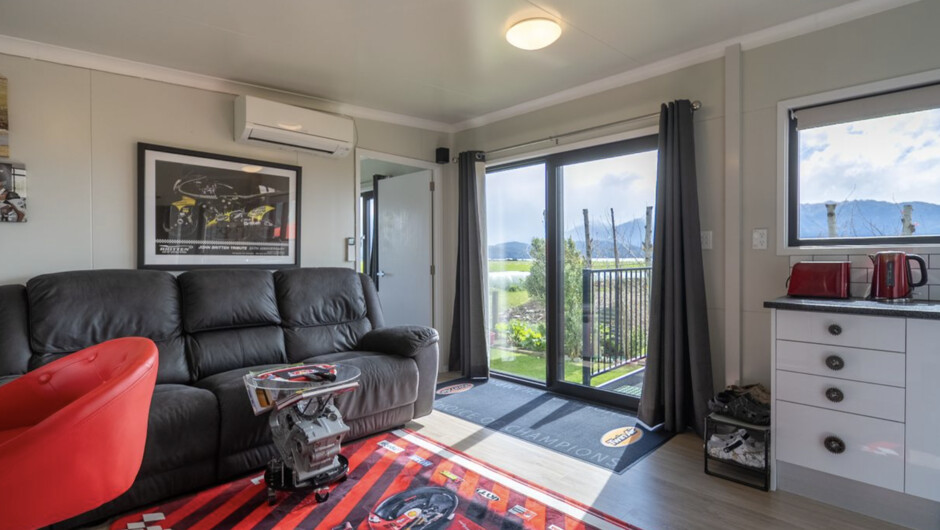 Ducati House - Te Anau Holiday Home