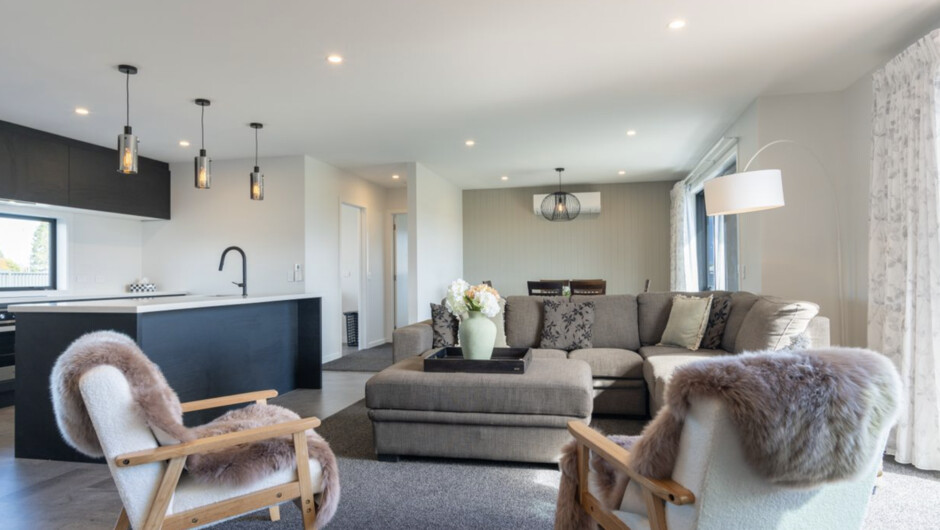 Oraka Vista - Te Anau Holiday Home