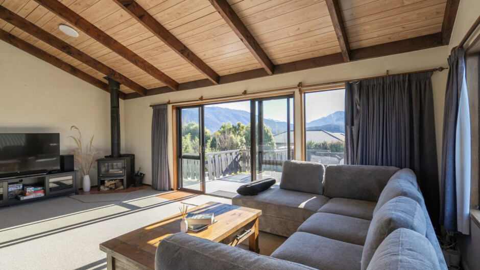 Four Peaks Matai Escape - Te Anau