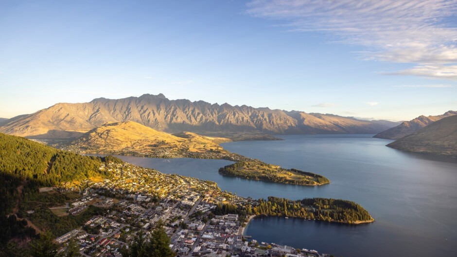 A summer evening in Queenstown