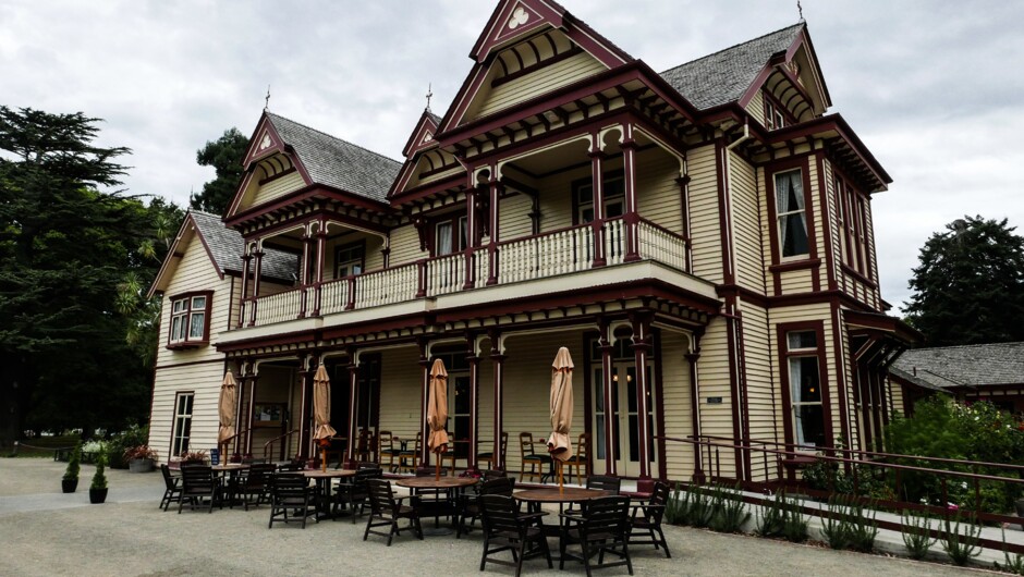 Historic homestead and heritage gardens in Christchurch