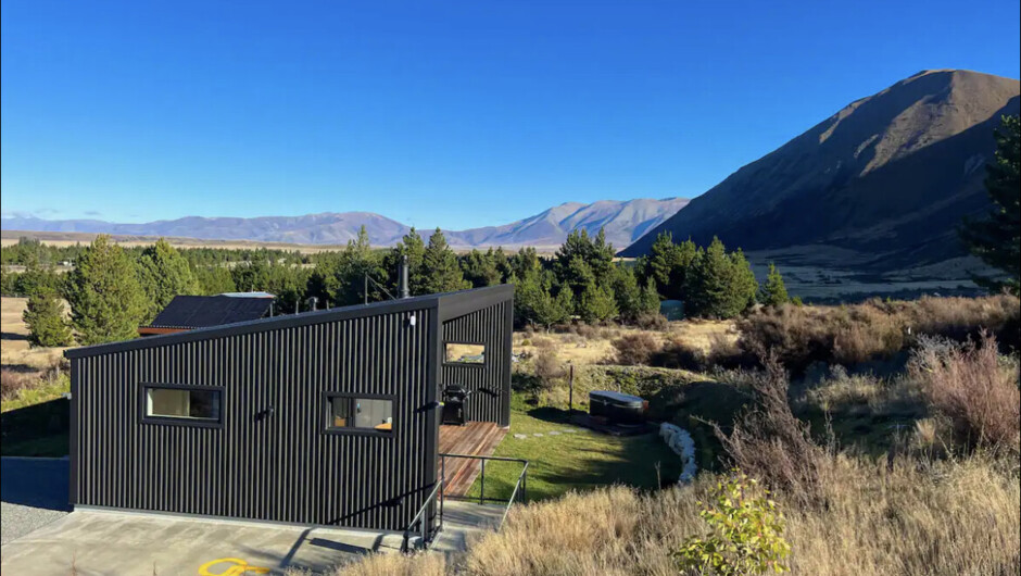 Private luxury cabin near Aoraki Mt Cook and Lake Tekapo