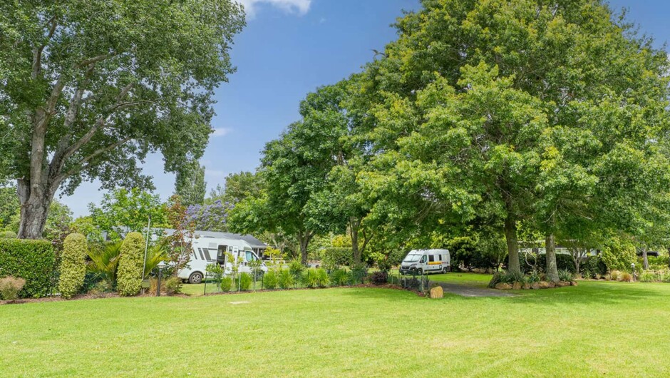 Spacious powered campsites for Motorhomes and tents