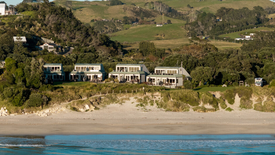 Beachfront Baches |  Tasman Holiday Parks - Hahei Beach