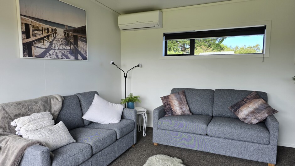 Peaceful’s living room