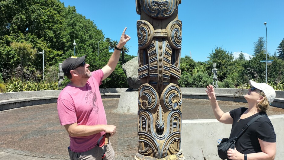Pou whenua representing the arrival of our Māori ancestors