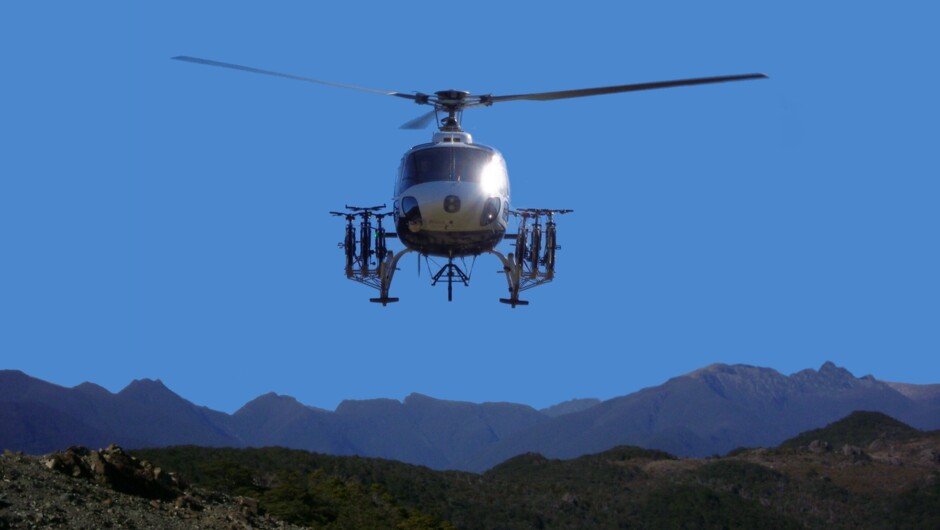 Heli with bikes