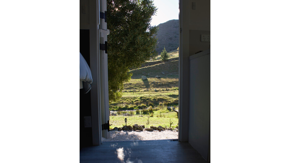 Wake to peaceful rural views in the heart of Marlborough