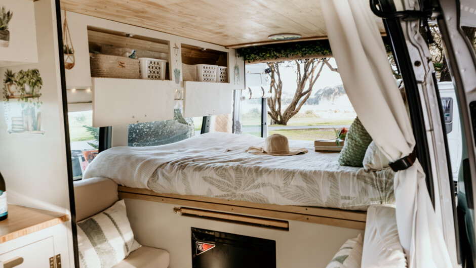 Fixed bed area