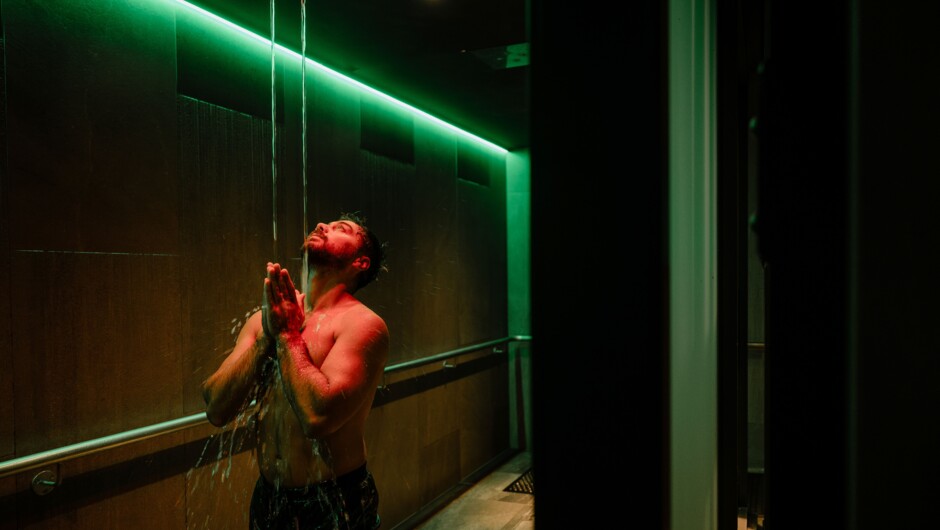 Step 2. Move through a series of soft streams of water to cleanse the mind and body