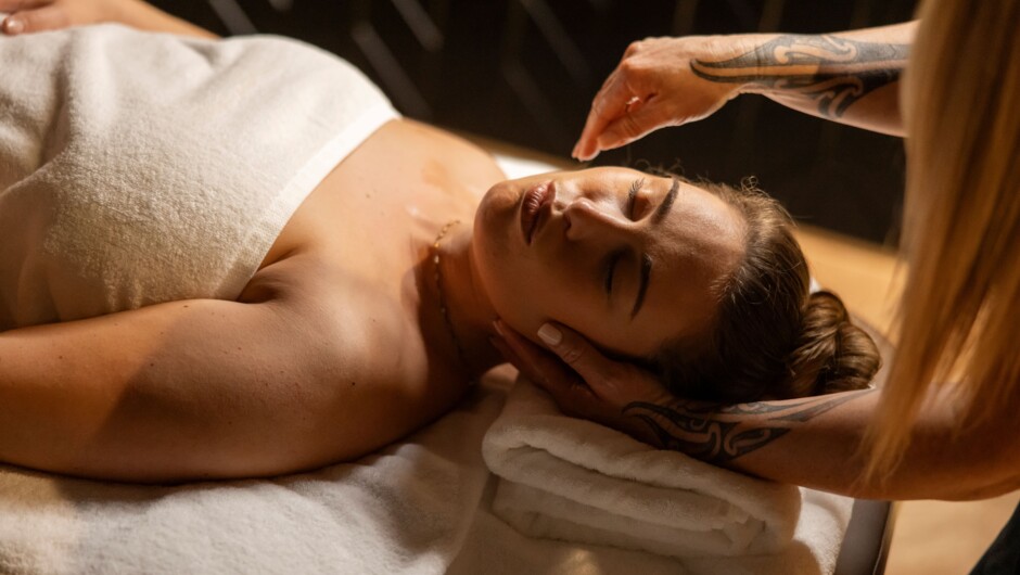 Rejuvenating Māori-inspired facial treatments