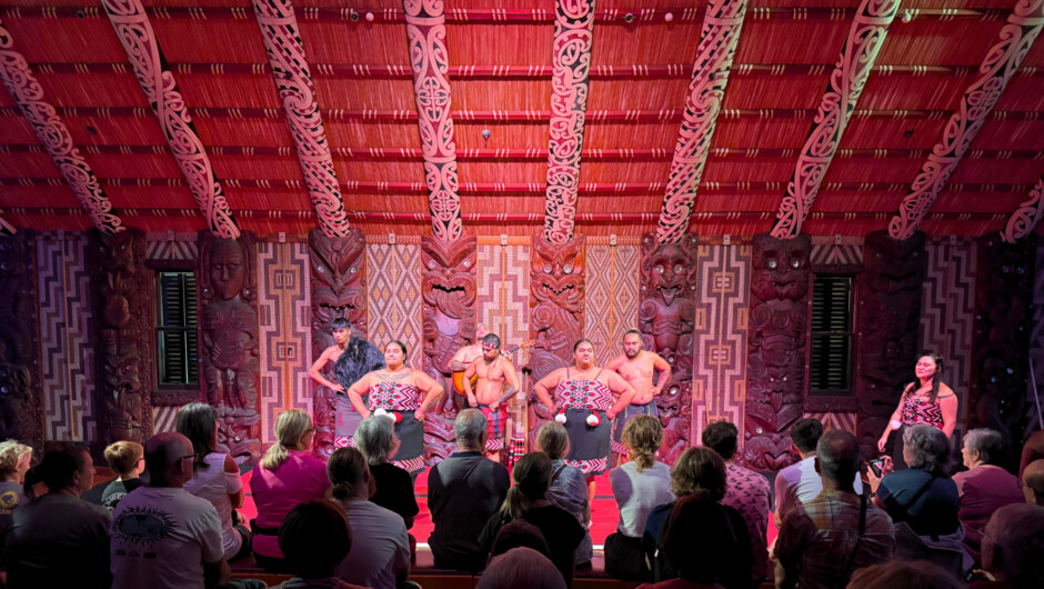 Enjoy Waitangi's cultural performance
