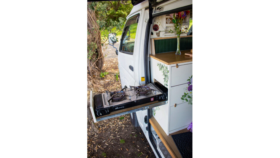 Pull out kitchen